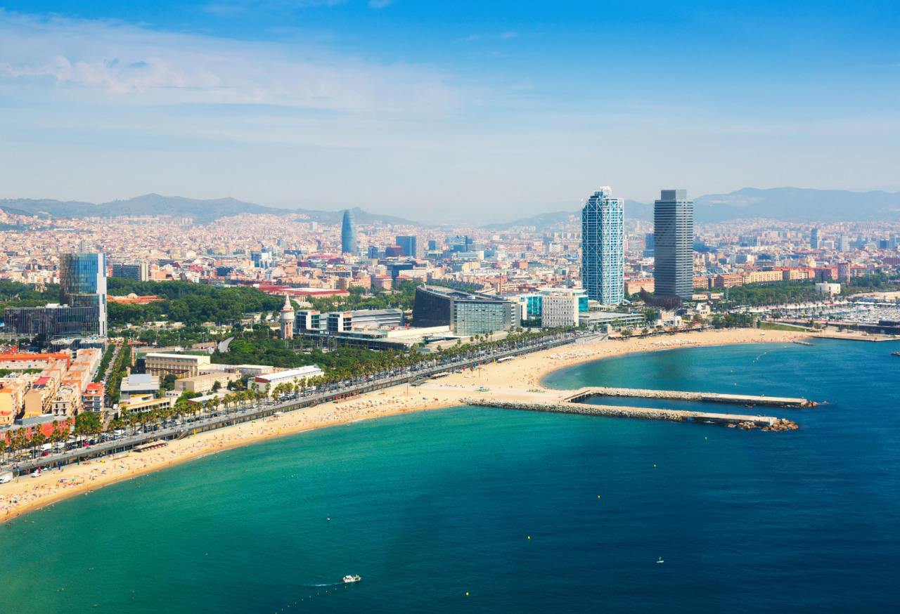 Real estate agencies in Barcelona: Navigating seasonal, tourist, and long term rentals