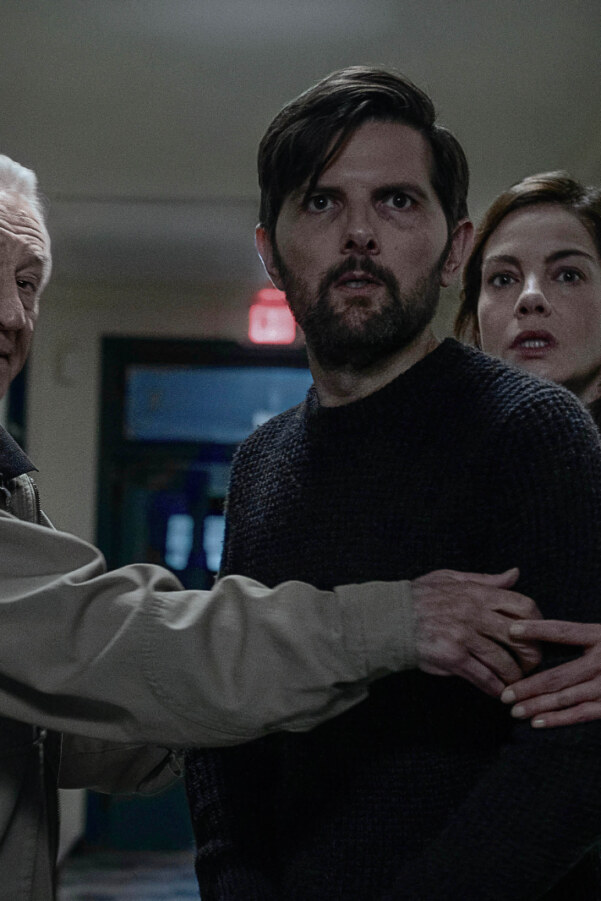 Robert De Niro leads Netflix thriller The Whisper Man as first look and release date are revealed
