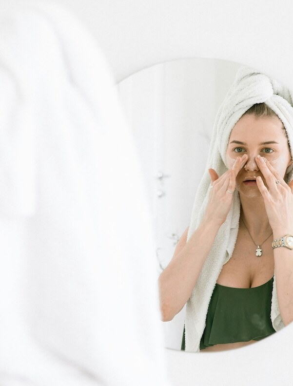 How a simple routine can help support cleaner, calmer looking skin