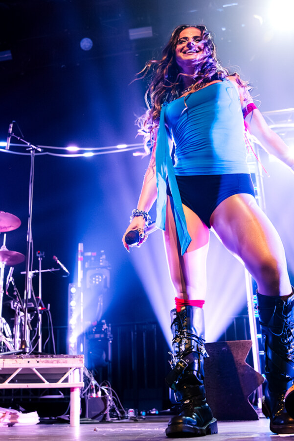 Natalie Jane at Outernet