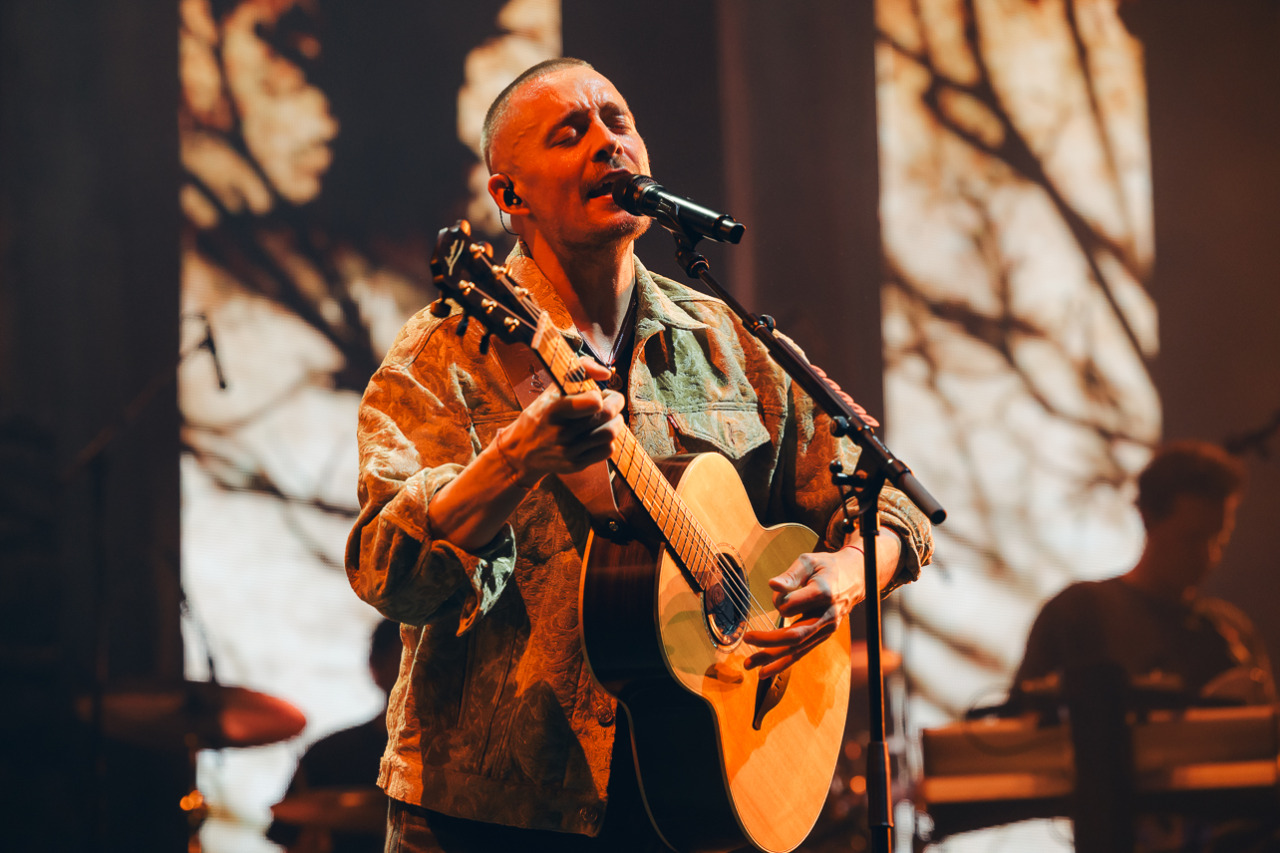 Dermot Kennedy at the O2 Arena performing live