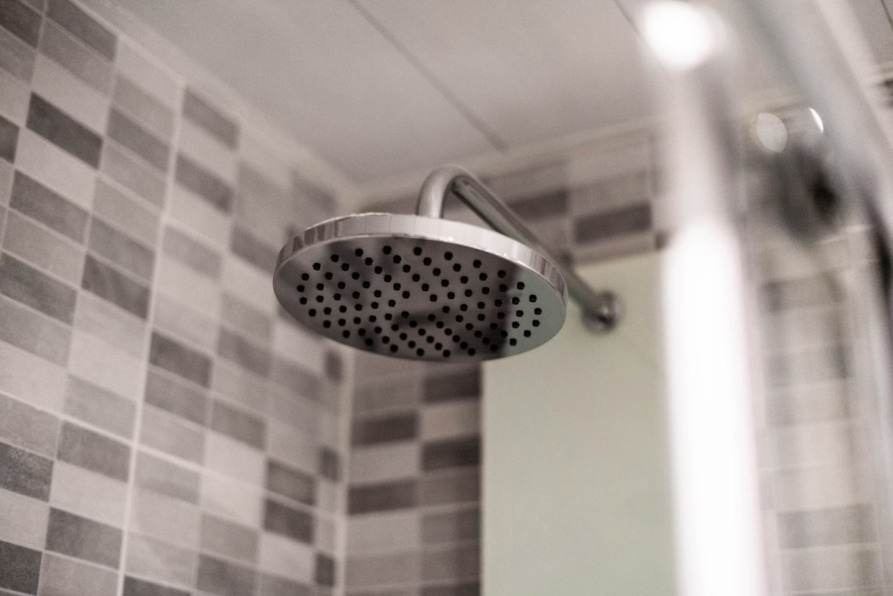 The benefits of installing a hydro shower cabin at home