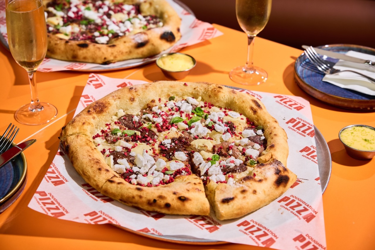 Doughnation and Cocomelt team up for limited edition chocolate dessert pizza to celebrate World Chocolate Day