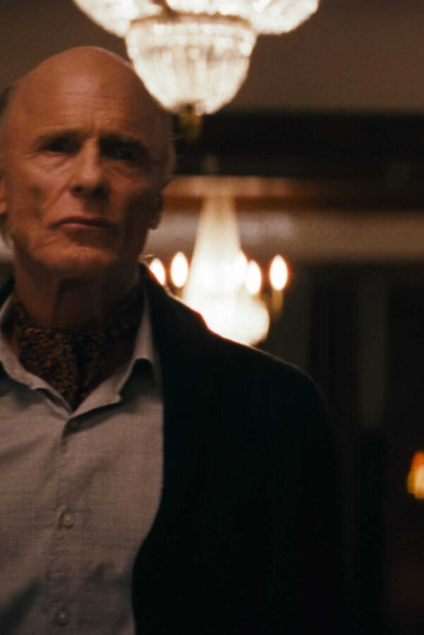 “It’s all about power, wealth and doing whatever you have to do”: Ed Harris on How to Make a Killing