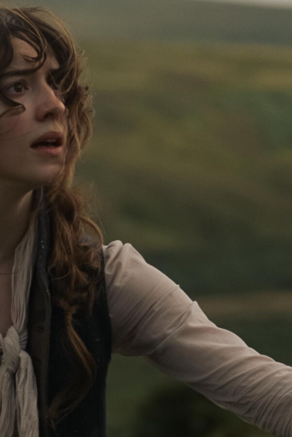 Daisy Edgar-Jones and Esmé Creed-Miles lead a new Sense and Sensibility for the big screen