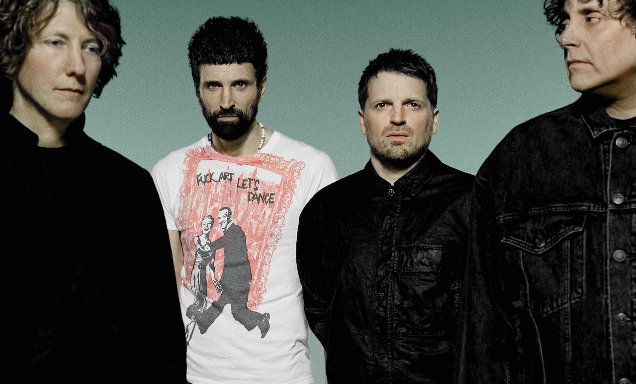 Kasabian – Act III