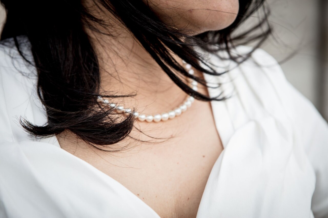 Five ways to make pearl jewellery the focus of an outfit